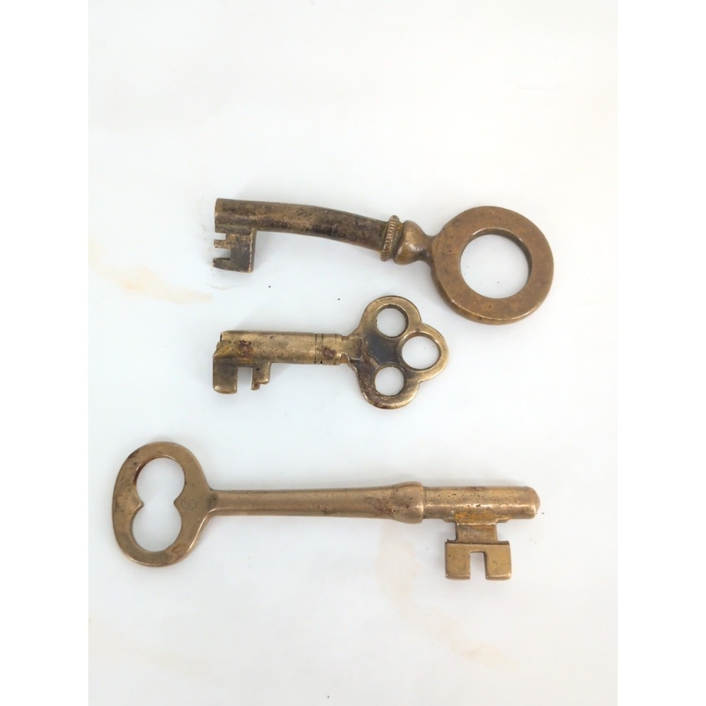 3 Vintage Solid Brass Skeleton Key Open Barrel